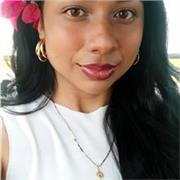 Profesor de español imparto clases en la enseñanza de la lengua materna, procesos lectores y lectura crítica