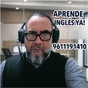 Experto en formar personas bilingües con 40 años de experiencia y con una trayectoria impecable en clases