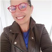 AESH expérimentée, je me mets à la disposition de l'enfant afin de lui permettre d'acquérir autonomie et confiance en lui