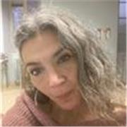 Enseignante spécialisée depuis 10 ans, je donne des cours particuliers et une remise à niveau piur tout public! 