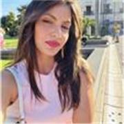 Insegnante madrelingua lingua italiana disponibile a insegnare le regole basi e grammaticali per parlare correttamente