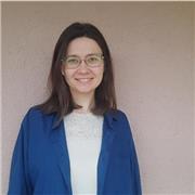I am a language teacher with 16 years of experience teaching students of different ages and proficiency levels.