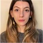 Cerchi un'insegnante giovane ma con esperienza? Sono Lucrezia, laureata in psicologia, e insegno da due anni!