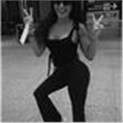 I am an Italian native speaker who graduated in languages and has a b2 English level so I can work with all kind of clients.