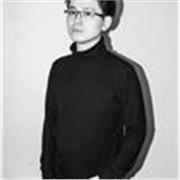 I give private lessons tailored to your level and learning needs.