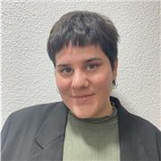 Hola! Soy recién graduada en Filosofía por la Universidad de Granada y doy clases de filosofía para bachillerato, asignaturas de letras de bachillerato, toda la ESO y Educación Primaria, refuerzo escolar. Clases económicas tanto presenciales en Granada co