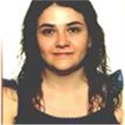 Graduada en Psicología. Profesora de matemáticas y lengua castellana con una experiencia de dos años con niños/as y adolescentes
