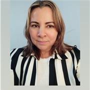 Enseño informática, competencias digitales, ciberseguridad y manejo de plataformas.