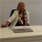 Docente di lettere moderne con master in marketing impartisce lezioni di italiano, storia, arte , comunicazione e marketing