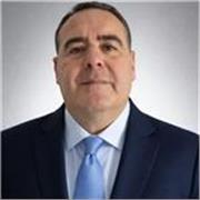 Psicopedagogo y director de academia de apoyo escolar en Sevilla Taller Educa, con más de 25 años de experiencia.