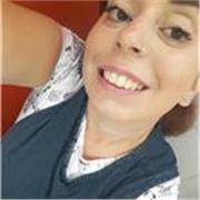 Laureata in educatore nei servizi per l'infanzia offre lezioni in ambito umanistico e anche di lingua inglese e francese