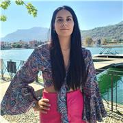 Se sei alla ricerca di un' insegnante che ti faccia anche divertire contattami e facciamo una prova insieme 😉