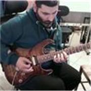Insegnante di chitarra moderna (elettrica e acustica)