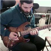Insegnante di chitarra moderna (elettrica e acustica)