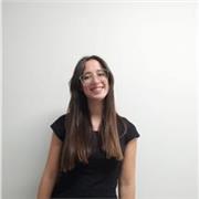 Studentessa di ingegneria informatica offre lezioni online di matematica per ragazzi di scuola superiore