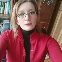 Profesora universitaria imparte clases Comunicación, conflicto, paz, derechos humanos, comunicación política, historia