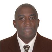 Clases económicas de boxeo y baloncesto para todas las edades, preparación física personalizada, educación física, cultura terapéutica, masaje y docencia de la carrera de cultura física