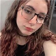 Doy clases particulares de todas las asignaturas de primaria y ESO. Soy nueva en la enseñanza con bachillerato y un B2 de inglés
