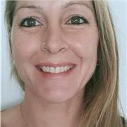 Profesora de TCAE Técnica en Curas Auxiliares de Enfermería