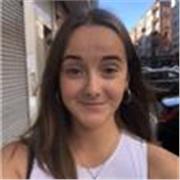 Estudiante de magisterio trilingue. Me adapto a tu nivel y necesidades. Imparto clases a niños de primaria y de ESO