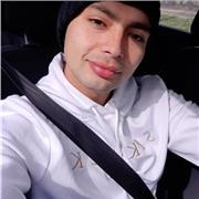 Profesor de educacion fisica que enseña a cualquier edad, capaz de realizar talleres deportivos y entrenamientos personalizados