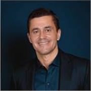 Profesional con más de 25 años dirigiendo empresas y equipos. Enseño liderazgo, comunicación, desarrollo profesional y mentalidad 