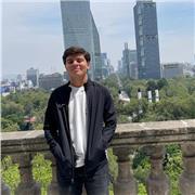 Ingeniero en mecatrónica con clases online sobre física de nivel secundaria y preparatoria