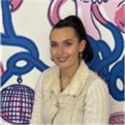 I'm an enthusiastic individual in Birmigham with an arts degree, hoping to inspire young creatives for their next step.