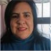 Professora de reforço escolar dos anos iniciais. 1° ao 5° ano