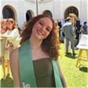 Graduada universitaria y profesora de idiomas con experiencia ofrece clases de inglés para principiantes, intermedios y avanzados 