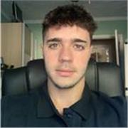 Soy un chico joven que doy clases particulares personalizadas a tu nivel/necesidades