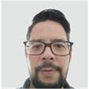 Profesor de matemáticas imparte clases para todas las edades