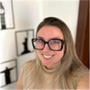Professora de Língua Portuguesa e Língua Inglesa