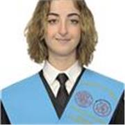 Licenciada en Filología con experiencia de profesora particular 