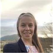 Profesora de First apto para todas las edades