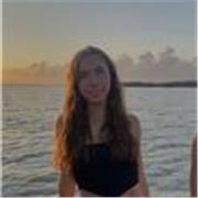 Profesora y cuidadora paciente, responsable y organizada para ayudar a tus hijos a aprender y divertirse