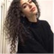 Studentessa di scienze della formazione primaria, 22 anni