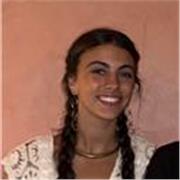 Profesora de Física y Química de Bachillerato y Mates hasta la ESO