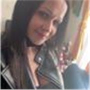 Licenciada en Educación Básica con énfasis en Lengua Castellana, con amplia experiencia en
educación básica