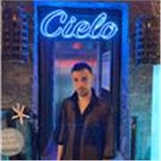 Spanish tutor teaching to all ages