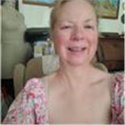 Painting and drawing tutor for all ages. Beginners welcom
