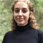 Profesora de apoyo escolar de biología y ciencias para todos los niveles educativos