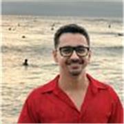 Professor de matemática e física com experiência em cursinho pré-vestibular