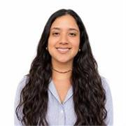 Profesora de ingles apta para niños pequeños de 5 a 12 años