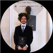 Ingegnere aerospaziale con esperienza nel settore IT impartisce lezioni in Java e Scala