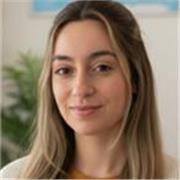 Soy profesora de francés bilingue y doy clases a jóvenes y adultos adaptadas a su nivel.