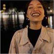 Qui per offrirti lezioni su misura; Che tu voglia colmare lacune o potenziare punti forti, ci sono! Con metodo e leggerezza :) 