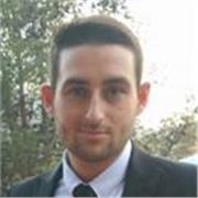 Ingeniero informático ofrece clases online de inteligencia artificial práctica.