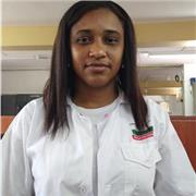 La docente de Ciencias naturales imparte sus conocimientos en Niños de todas las edades, adolescentes y adultos