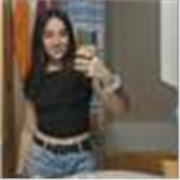 Estudiante de primer año de biotecnología imparte clases a niños de colegio e instituto